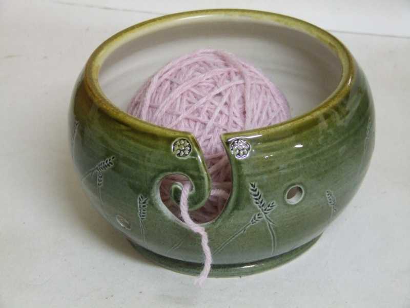 Yarn bowl
